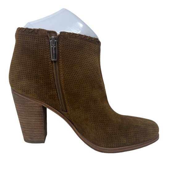 Vince Camuto Fernlee Pumpernickel Perforated Tan Brown Suede Ankle Boots Size 7M - Picture 4 of 8